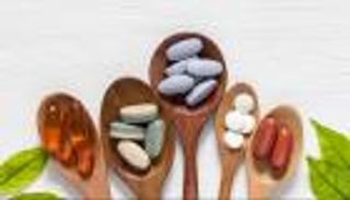 لشيخوخة بلا أمراض.. دليلك الكامل للمكملات الغذائية