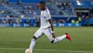 صدمة لجماهير ريال مدريد.. تصريح رسمي يفضح انتماء ألابا