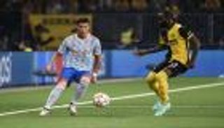 كم عدد أهداف رونالدو مع مانشستر يونايتد؟