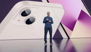  تيم كوك الرئيس التنفيذي لشركة أبل