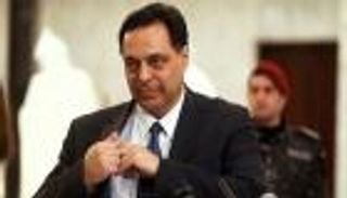 بعد مذكرة البيطار الثانية.. حسان دياب "خطفه الشوق" لأمريكا