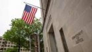 محاكمة 3 أشخاص من أصول إيرانية بخرق العقوبات الأمريكية على طهران