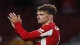 هل يعود مجبرا إلى برشلونة؟.. جريزمان في مرمى جماهير أتلتيكو مدريد