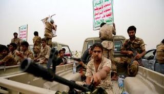 عناصر من مليشيات الحوثي الانقلابية- أرشيفية