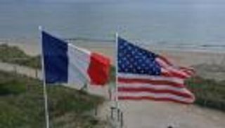 أزمة الغواصات.. فرنسا تلغي احتفالا تاريخيا في واشنطن