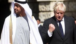 الشيخ محمد بن زايد آل نهيان وبوريس جونسون - أ.ف.ب