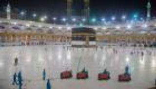 السعودية تعلن تفاصيل العمرة الآمنة من كل الدول