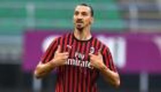 اعتزال أم ناد جديد؟.. الكشف عن خطط إبراهيموفيتش بعد ميلان