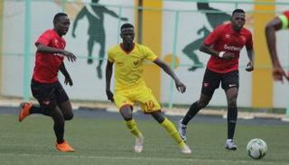 المريخ ضد إكسبرس