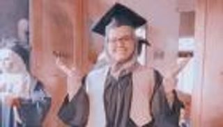 ياسمين شندي.. طالبة مصرية تبتكر علاجاً لسرطان الثدي