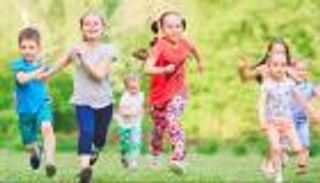 معدل الرياضة اليومي للأطفال.. السن يحدد ساعات الممارسة