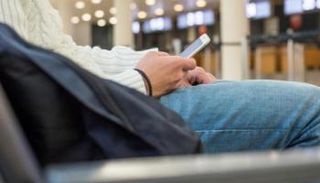 كلمة سر الإنترنت في مطارات العالم مجانا