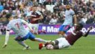 موعد مباراة مان يونايتد ضد وست هام في كأس الرابطة والقنوات الناقلة