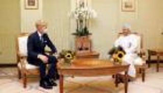 في ذكرى الانقلاب.. المبعوث الأممي لليمن يدعو لإحياء السلام