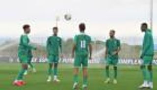 في ملاعب الكرة وحلبات النزال.. سفراء الرياضة السعودية