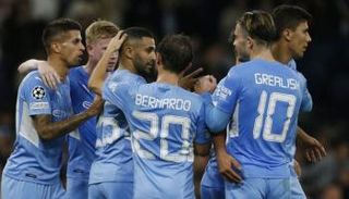 رياض محرز لاعب مانشستر سيتي الإنجليزي