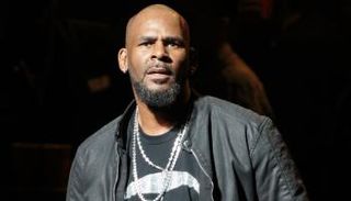  المغني الأمريكي آر كيلي