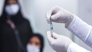تطعيمات فيروس كورونا في الإمارات