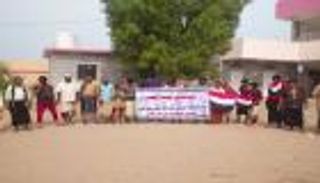 مدن الحديدة تتظاهر ضد إعدامات الحوثي للمدنيين 