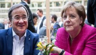 أرمين لاشيت خليفة ميركل ومرشح المستشارية