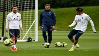 ليونيل ميسي في تدريبات باريس سان جيرمان