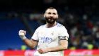 هداف الدوري الإسباني.. بنزيما يغرد وحيدا في الصدارة