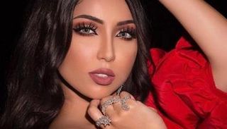 الفنانة المغربية دنيا بطمة