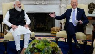 بايدن خلال لقائه رئيس الوزراء الهندي