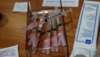 أكبر حملة تطعيم في التاريخ.. العالم يواجه كورونا بـ6 مليارات جرعة