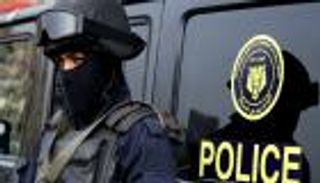 يهشم رأس زوجته بـ"شاكوش" ويحرق المنزل.. جريمة مروعة في مصر