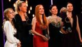 صور.. هيمنة نسائية على جوائز مهرجان سان سيباستيان السينمائي