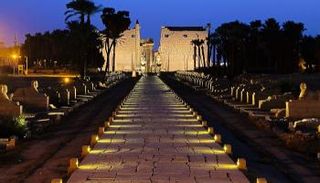 طريق الكباش في الأقصر 