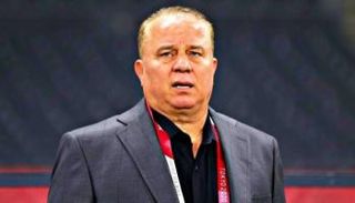 شوقي غريب مدرب منتخب مصر الأولمبي