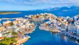 زلزال يضرب جزيرة كريت.. والناس يفرون من المنازل