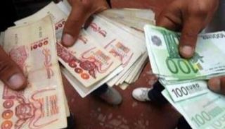أسعار اليورو والدولار في الجزائر اليوم
