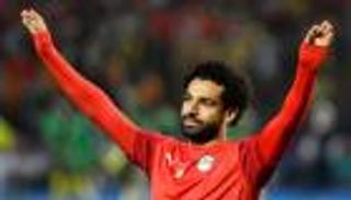 كيروش يحسم موقف محمد صلاح من شارة قيادة منتخب مصر