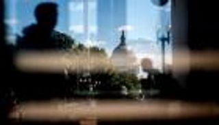 "الأقمار التجارية".. تفاصيل خطة الكونجرس لدعم المخابرات الأمريكية