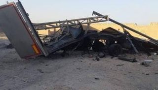 عجلة مدمرة تحمل منصة صواريخ معدة للإطلاق شمال العراق