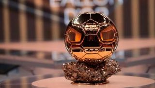 موعد حفل جائزة الكرة الذهبية لعام 2021