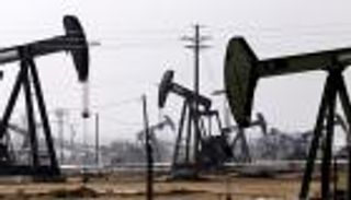 أسعار النفط تتراجع.. برميل برنت يفقد 3 دولارات في يومين