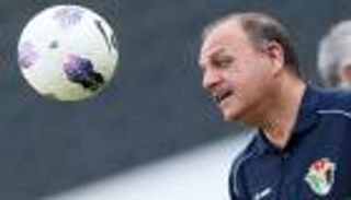 قبل كأس العرب.. وعد عدنان حمد ينعش جماهير منتخب الأردن