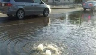 انهيار بنية منظومة الصرف في براك الشاطئ