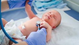 عيب الحاجز الأذيني عند حديثي الولادة