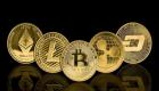 أسعار العملات الرقمية اليوم.. بيتكوين تعبر "حملة بكين" وقفزة جماعية