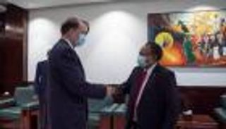 رئيس البنك الدولي يدعو السوادنيين إلى "الصبر".. أول زيارة منذ عقود