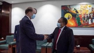 عبدالله حمدوك وديفيد مالباس