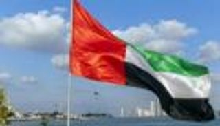 رحلة تقل أمريكيين من كابول تغادر الإمارات إلى واشنطن