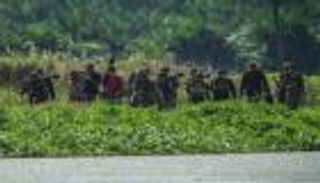 مقتل 4 متمردين باشتباكات مع الجيش وسط الفلبين