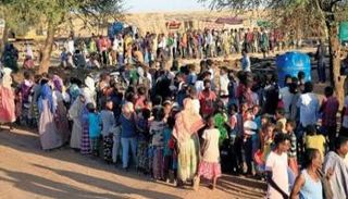 أعداد من اللاجئين الإثيوبيين على الحدود مع السودان - أرشيفية