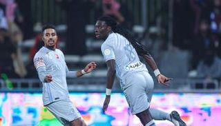 بافيتيمبي جوميز مهاجم الهلال السعودي